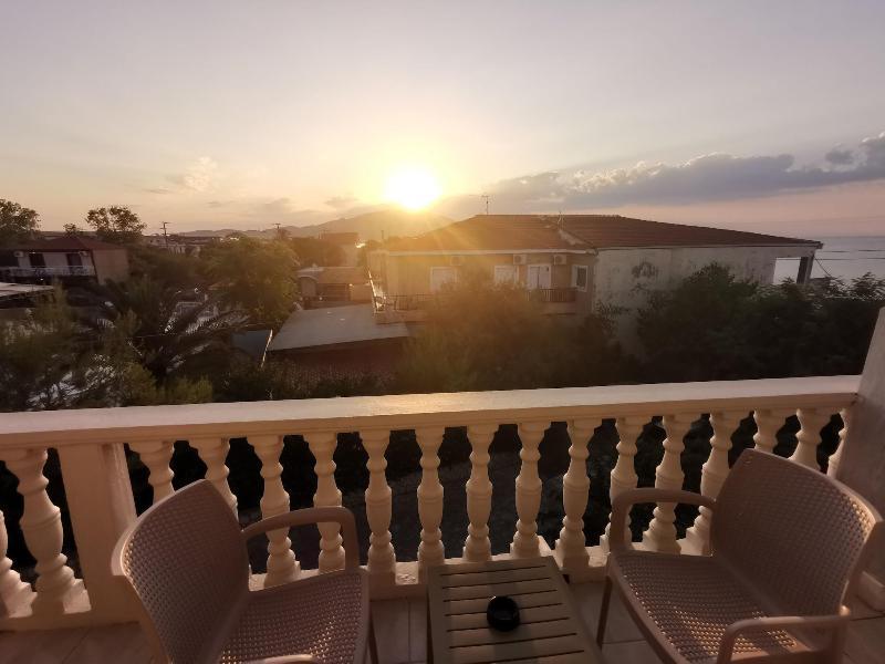 Casa Del Mar Bed & Breakfast Лаганас Екстериор снимка