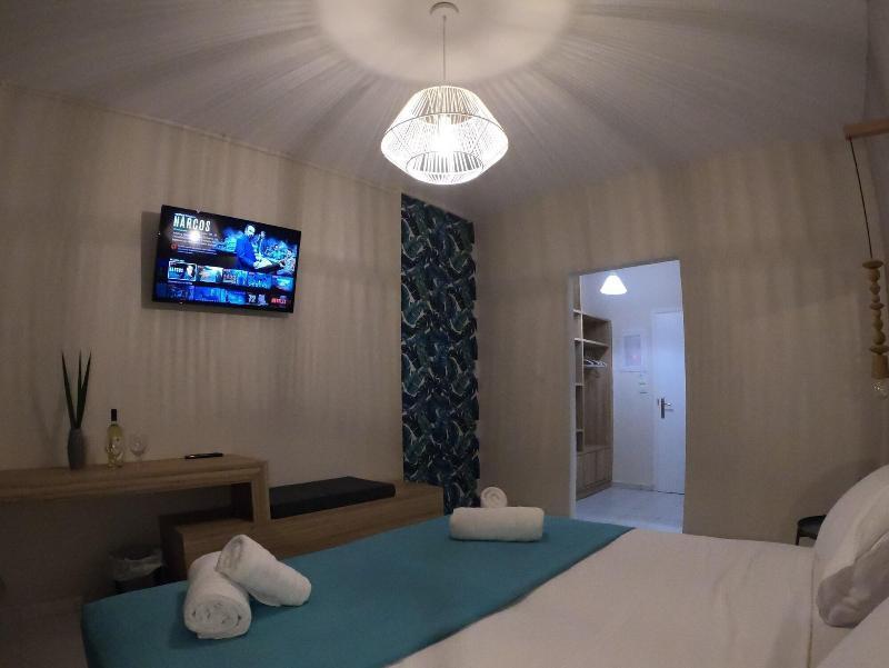 Casa Del Mar Bed & Breakfast Лаганас Екстериор снимка