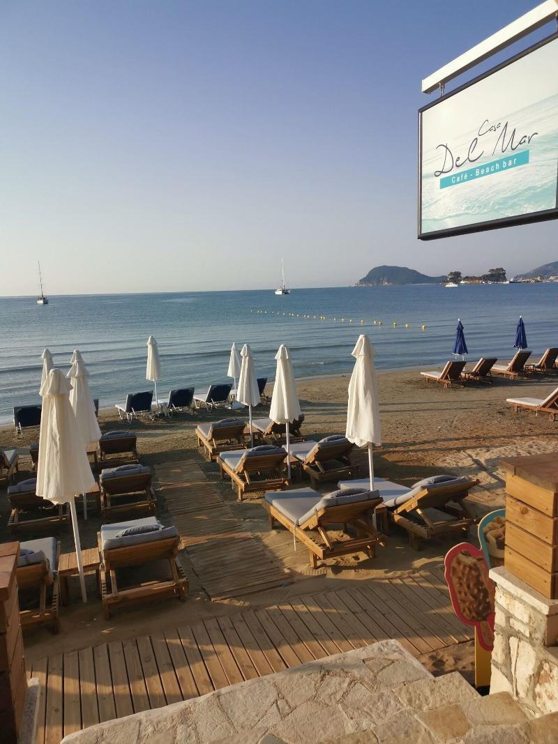 Casa Del Mar Bed & Breakfast Лаганас Екстериор снимка