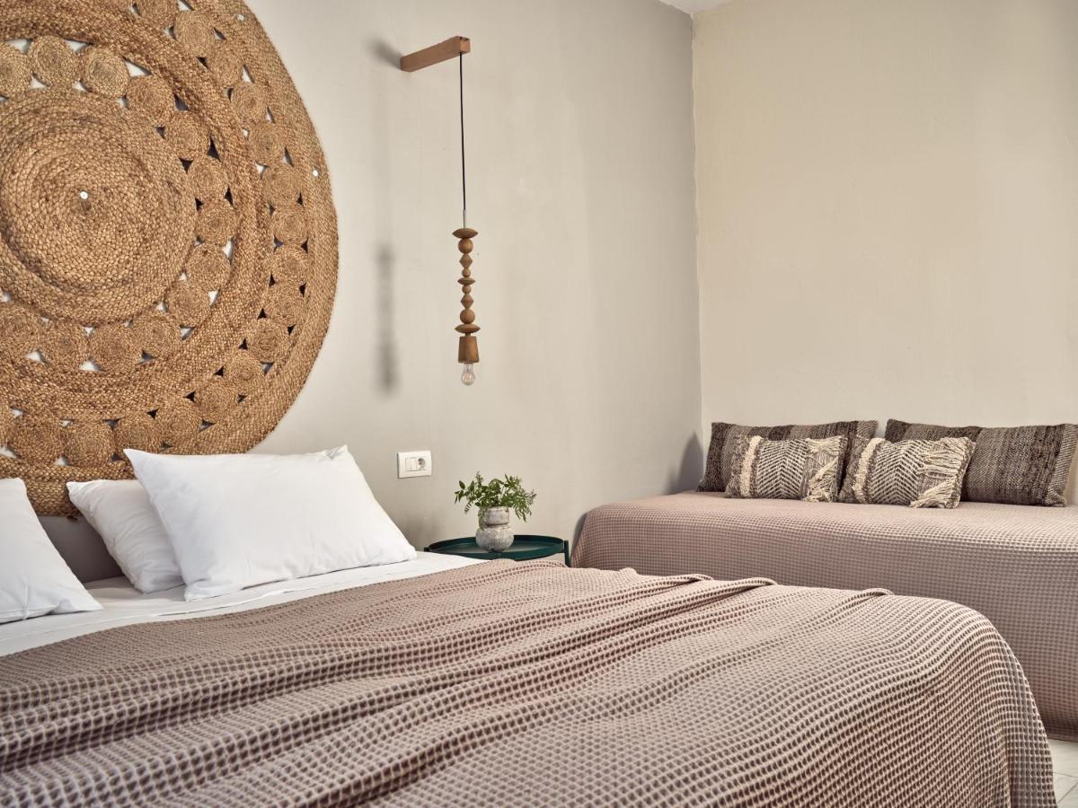 Casa Del Mar Bed & Breakfast Лаганас Екстериор снимка