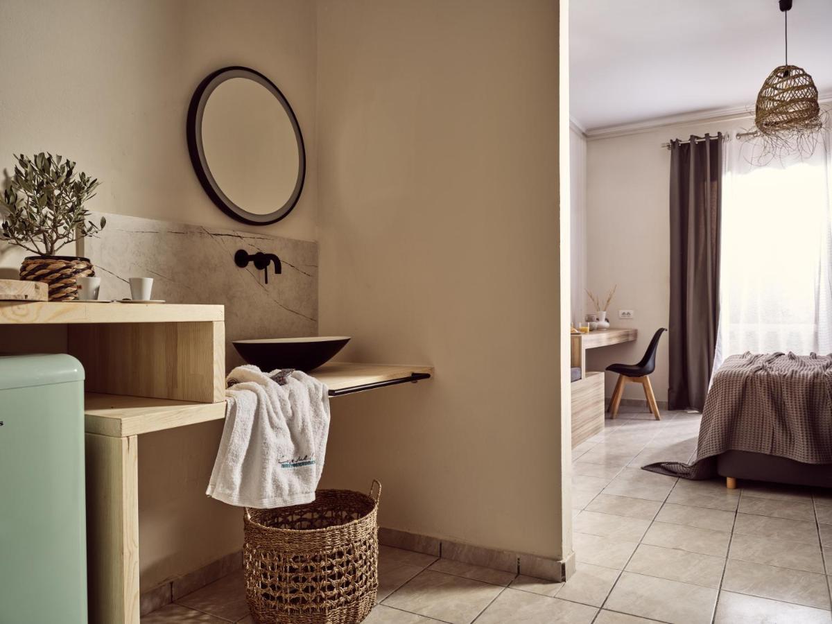 Casa Del Mar Bed & Breakfast Лаганас Екстериор снимка