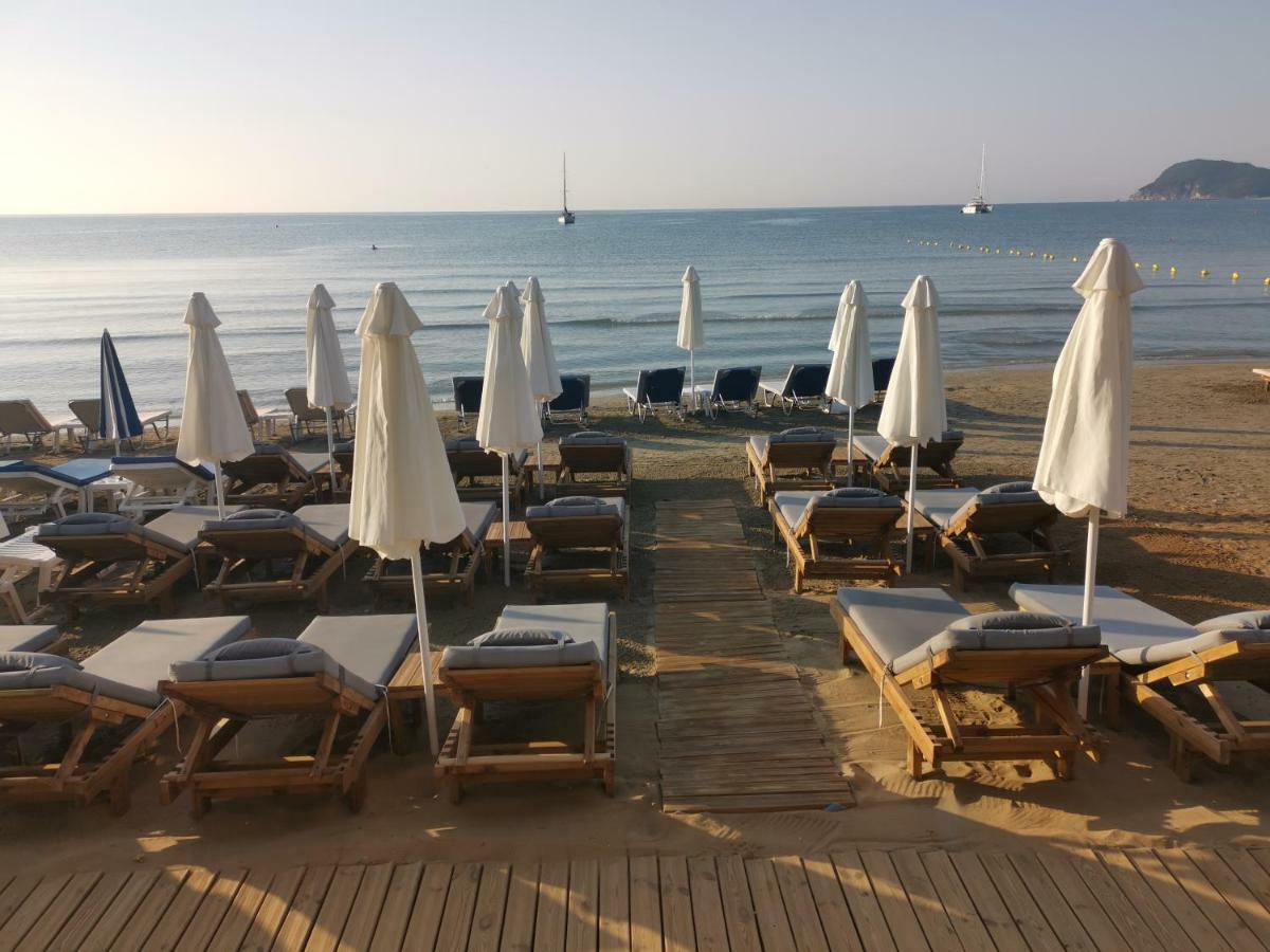 Casa Del Mar Bed & Breakfast Лаганас Екстериор снимка